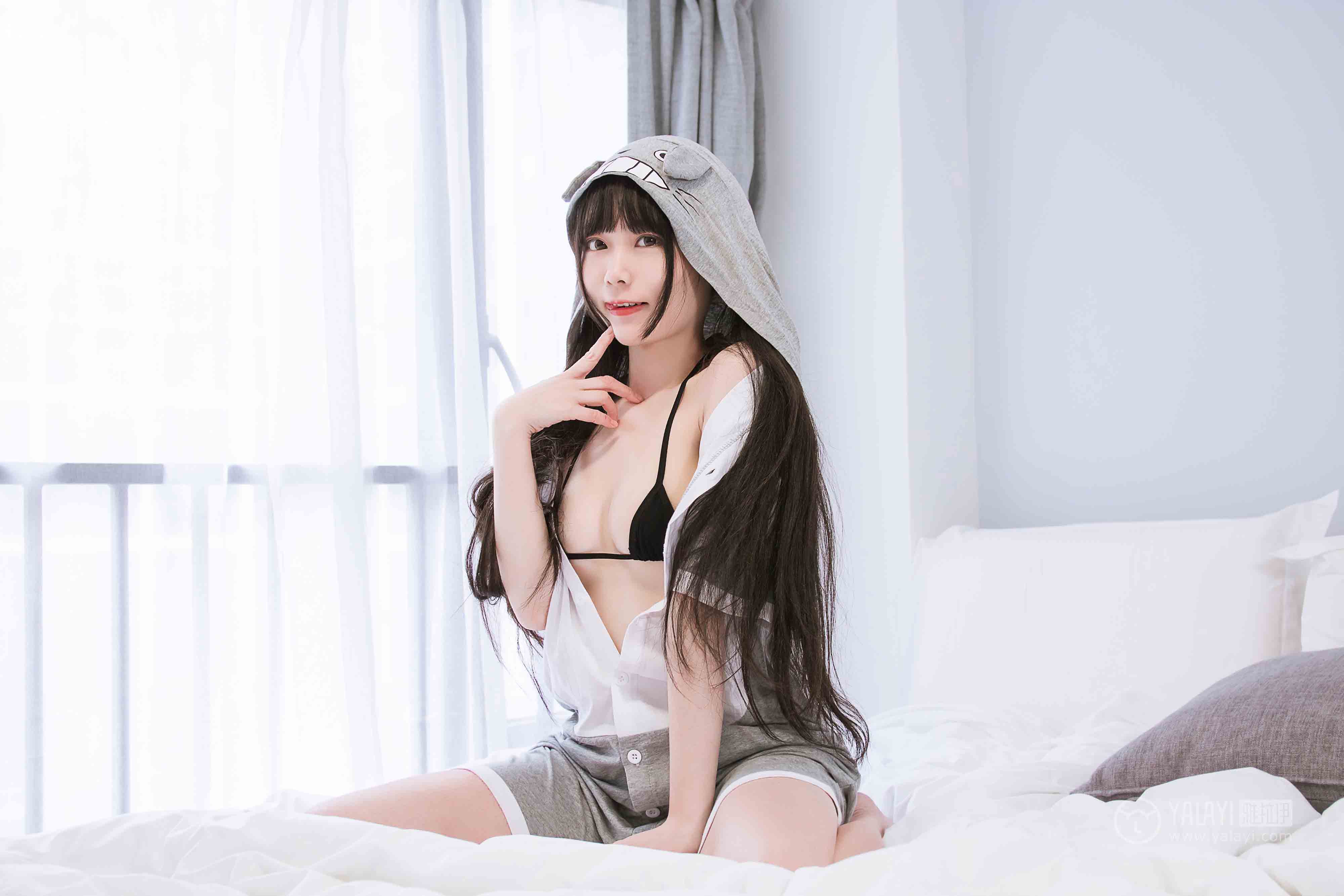[YALAYI雅拉伊]2019.03.02NO.201龙猫睡衣小琉插图1